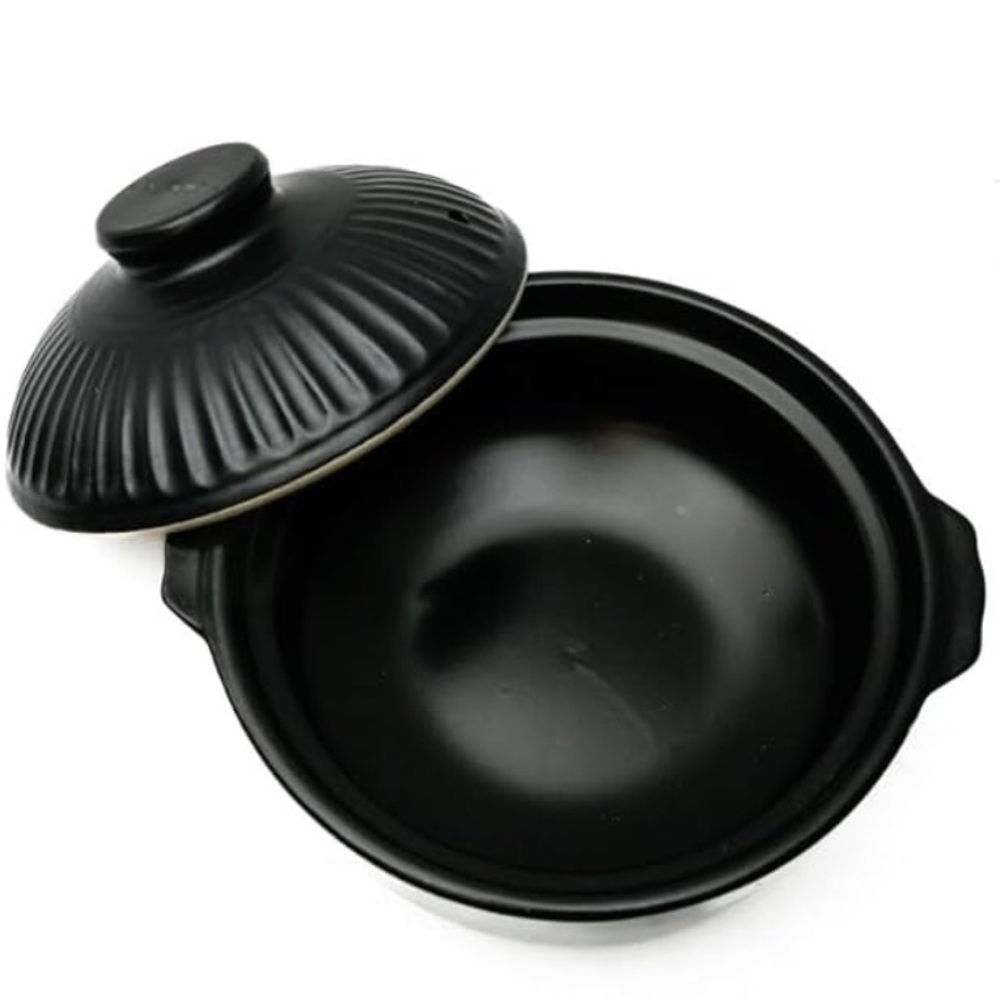 Japanese Donabe Earthen Pot, Black/Black (Open Box)